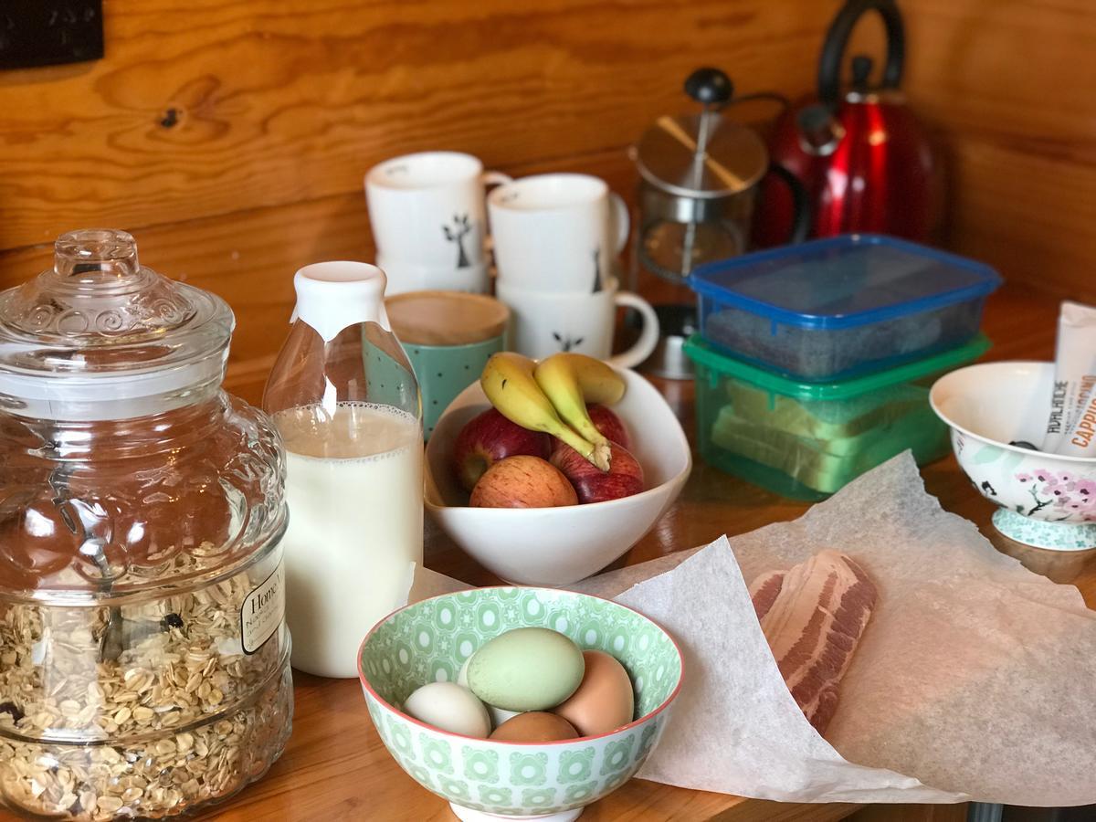 Frankie & Hugh'S Bed & Breakfast Охакун Екстериор снимка